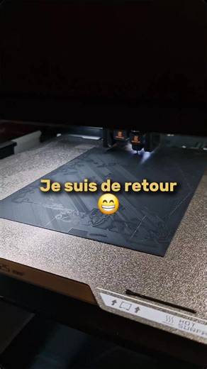 Je suis de retour en pleine forme pour une année 2026 de dingue. #3Dprint #hueforge #Impression3D #dragonball #bambulab