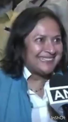 11K views · 207 reactions | Too much Face Glow | Drunk Journalist | Facebook