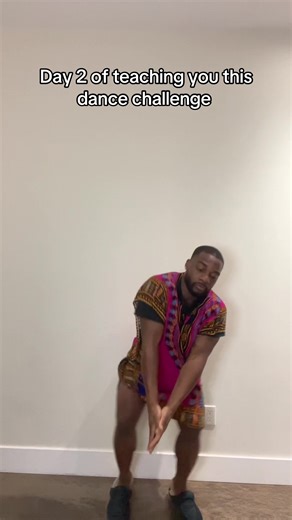 The hand movement is key. Keep moving like a cobra and you will get it | dance