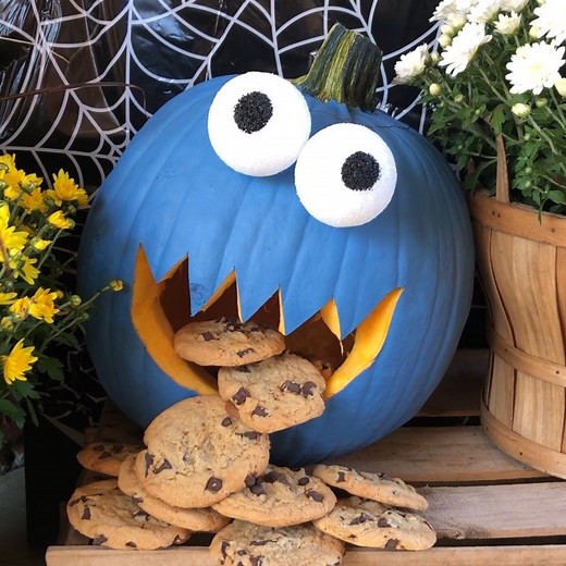 63K views · 21 reactions | It's pumpkin-carving-and-painting season! Learn how to make your favorite cookie loving monster with this pumpkin decorating tutorial from "Hobby Hunting": https://www.cetconnect.org/create-your-own-monster-pumpkin/! | CET Public Television | Facebook