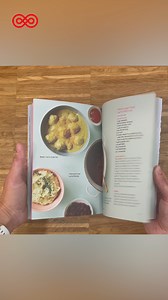 Har du mistet appetitten og har du måske også tabt dig i kræftforløbet? Så er denne nye gratis kogebog fra Kræftens Bekæmpelse til dig. Kogebogen er spækket med tips, viden og selvfølgelig opskrifter, som har et højt indhold af kalorier og protein i små portioner. Alle opskrifter er præsenteret med enkle og farvestrålende billeder, som vi håber kan være med til at vække appetitten. Og så smager maden bare virkelig godt 😋 ’Småt men godt’ er gratis og den er særligt til dig, der har behov for nær