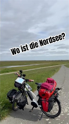 Ich will das Meer sehen 😳🫣#nordsee #wattenmeer #deich #nordseeküste #bikepacking