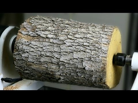 Wood Turning a Big Vase