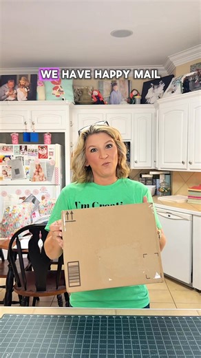 Mary Ellen step by step sewing tutorial for beginners … I teach easy beginner friendly projects right here every day ❤️ Templates available at https://hometownquiltcompany.com/ #sewing #tamijones #beginnersewing #diy #crafty WalMart https://walmrt.us/3A8Dkca Amazon https://urlgeni.us/amazon/V2FXZj | Tami Jones • Hometown Quilt Company, LLC