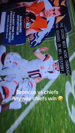 Broncos Defeat Chiefs in Thrilling Christmas Day Showdown