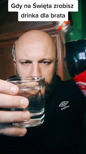 #święta #drink #wigilia #brat #whisky #whiskey #mocne #łysy #zdrówko #boomerzyszaleja #hehe