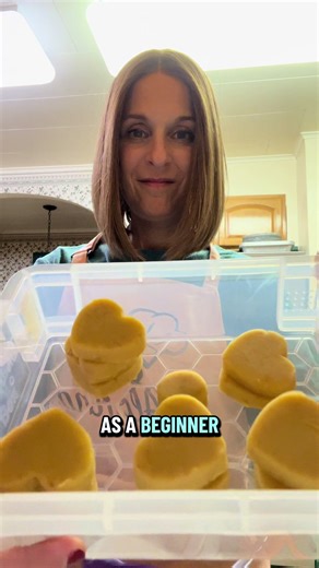 I just started making cake pops a couple of months ago and having so much fun. What questions do you have for me? @Stover & Company @Wilton Cakes