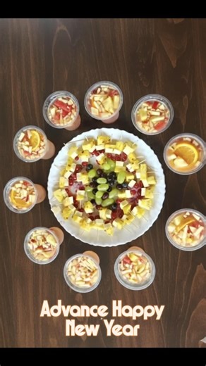 If you’re tired of the same old drinks, I’m sharing a DIY #cocktailmixer that’s easier for #newyear