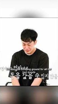 Every times he talks to his mother this man breaks down