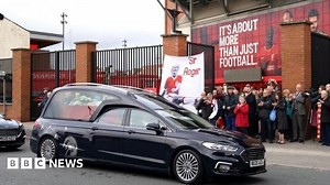 Roger Hunt funeral: Liverpool legends pay tribute at service