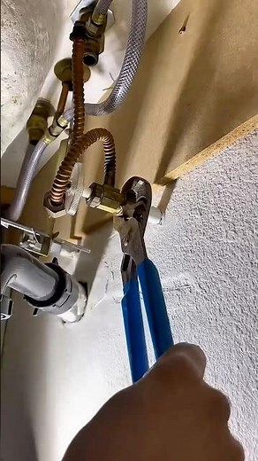 🛠️ Fixing Broken Angle Stops Like a Pro!