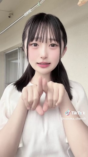 体育での恥ずかしい瞬間！下履き忘れエピソード