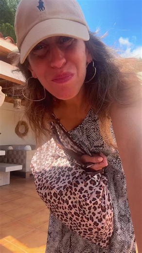 A Grateful Day in Ibiza: My OOTD Vlog