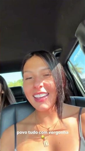 Ana Castela hanging out with her mother's friend in Sete Quedas/MS. #anacastela #boiadeira #explo...