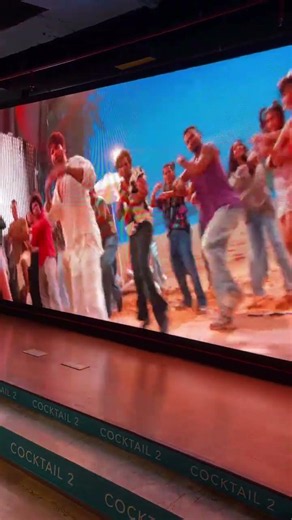 😎Watching everyone experience Bandhu 2. #viralvideo #viral #trending #bollywood #video