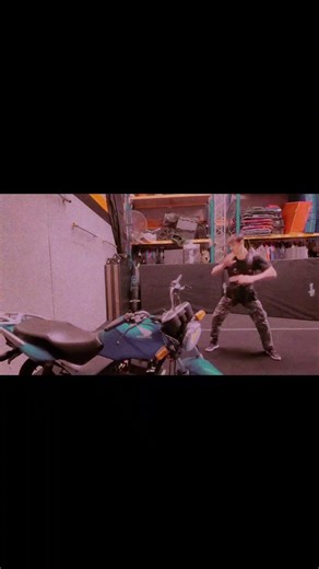 Half wrap training stunts