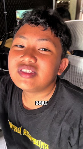 🤔 Trading kelihatannya rumit? Kenapa nggak kenali dasarnya dulu? Buat kamu yang masih pemula, nggak perlu buru-buru mencoba. Mulai dengan memahami cara kerja trading, belajar money management, dan mengenali risiko yang perlu diperhatikan. Lewat Akun Demo MIFX, kamu bisa mempelajari cara kerja trading dan mencoba strategi tanpa menggunakan uang sungguhan. 📊 💡 Penasaran mau belajar dari mana? Kunjungi @Monex Investindo Futures dan kenali Akun Demo MIFX sebagai salah satu sarana untuk mulai bela