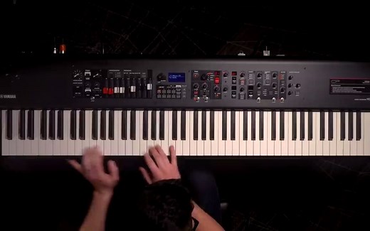 Yamaha YC88 88key Stage Keyboard Demo