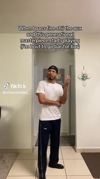 She knows ball 😮‍💨 #drake #drizzy #draketok #fyp