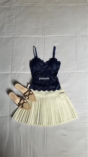 Stylish Padded Tube Tops for Summer Fashion