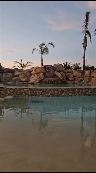 6.2K views · 89 reactions | Join us at Gracelandvenues Paarl to cool down with heat wave tempetatures of 41 deg predicted for Paarl at a discounted price of R100 pp. Only valid for Thursday 1st February and Friday 2nd February 2024. ️️ Call 072 264 4009 for any further enquries. | Graceland Venues Paarl | Facebook