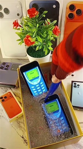 CLASSIC NOKIA RINGTONE IN MINI IPHONE #smartphone #tech #shorts #foryou