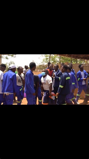 🎥🌿 A Day to Remember at Shalom Permaculture Farms in Malawi! 🌿🎥 We had the pleasure of hosting the first group of 46 students—Agriculture General Class of 2023 Intake 1, along with their lecturer and driver, from the Lilongwe University of Agriculture and Natural Resources (LUANAR) – NRC Campus! 🎓🚌 It was such a joyful day filled with learning, laughter, and even a little dancing! 💃🏽🕺🏽 The students explored permaculture and sustainable farming, met our amazing women’s groups, and exper