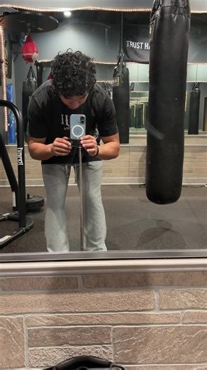 Adrian (@__adrian_lopez__)’s videos with Electronic Heart - NIVEK FFORHS