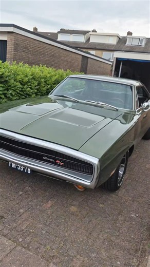 What is the best color for 1970 Dodge Charger HEMI? #automobile #supercar #mopar