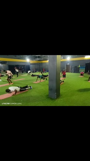 Sweat factory | Defined style Sweat factory.