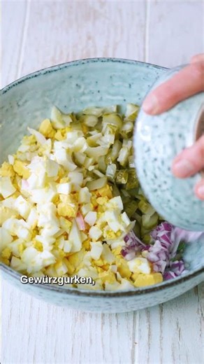 Resteküche fürs Frühstück: Smarter Eiersalat aus übrig gebliebenen Eiern | #Resteküche #frühstück