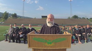 Long Time teacher David Austin speaks at Rhea County Graduation 5 18 18. | Rhea Review