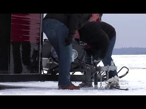 Easily Raise Your Fish House in Cold Weather - Strongest & Most Reliable Hand Crank