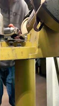 Sharpening a drill with the darex drill sharpener!