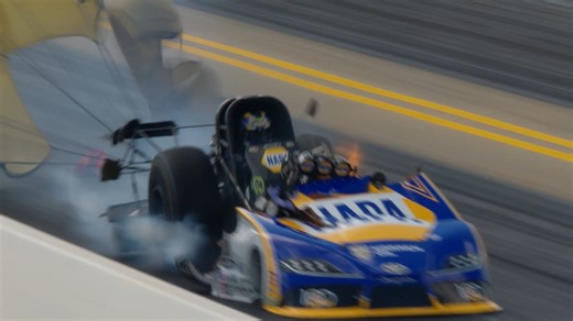 Ron Capps destroys a Funny Car body during eliminations at the #CarolinaNats at zMAX DRAGWAY! The finals are up next on FS1. | NHRA