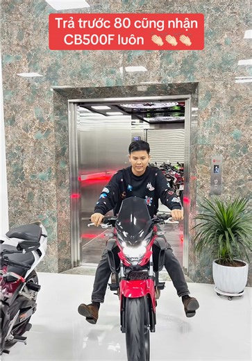 CB500F trả trước 80🍠 cũng nhận xe đi luôn và ngay ae ơi 😘😘 Tấn Đạt Motor vừa về thêm 2 em hàng này, trang bị kha khá đồ chơi , bỉm Hà Nội phố , máy nguyên đại chất 😘, tiếng pô nghe nó cứ ứ ừ ư , đó là chiếc đỏ đậm Chiếc đỏ tươi thì là đời cao 2021 zá nhô 1 trăm nhé ae , trả trước 95🍠 cũng nhận xe luôn , đi ưng ý trả nốt sau không tính lãi 🥰🥰🥰 Giá tốt nhất Hà Nội 👉🏻 0934567836 , thanks ae ❤️ #TANDATMOTOR #Honda #CB500F #CBR500R #CB500X Buy, sell and exchange all types of motorbikes