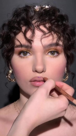 Golden Goddess Makeup Tutorial by Francesca Ana Maria