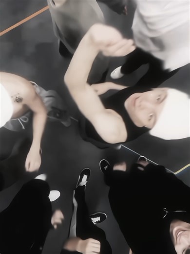 NCT 127 Dance Routine Featuring Taeyong and Yuta