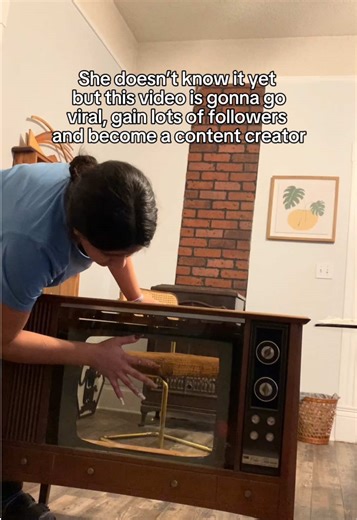 DIY Cat Bed Project for Content Creators