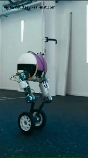 This Robot Walks… Then Turns Into Wheels 😳