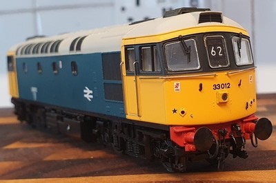 Heljan Class 33/0 No.33012 in BR blue with full yellow cabs DCC Loksound fitted | eBay UK