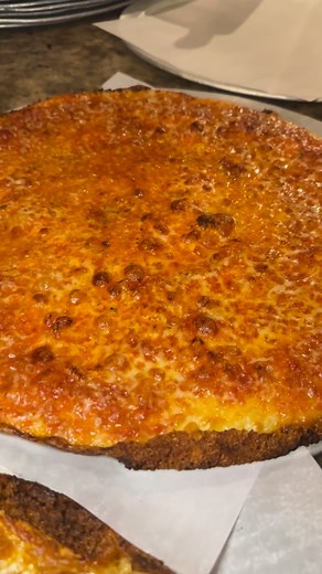 Undercarriage check ✅ Passed with flying colors🙌🏼 This is what a perfectly cooked pizza looks like! 🔥🍕 𝐄𝐚𝐭 𝐈𝐧 𝐨𝐫 𝐓𝐚𝐤𝐞 𝐎𝐮𝐭! 𝑊𝑒 𝐷𝑒𝑙𝑖𝑣𝑒𝑟 🚙 𝐴𝑛𝑔𝑒𝑙𝑜𝑛𝑖’𝑠 𝑃𝑖𝑧𝑧𝑒𝑟𝑖𝑎 📍6 𝐵𝑟𝑜𝑜𝑘𝑠𝑖𝑑𝑒 𝐴𝑣𝑒 𝐶𝑎𝑙𝑑𝑤𝑒𝑙𝑙, 𝑁𝑒𝑤 𝐽𝑒𝑟𝑠𝑒𝑦 07006 📞973-226-1234 #asmr #Angelonis #AngelonisPizzeria #pizzeria #thinnythin #thincrustpizza #italian #italianfood #lunch #dinner #takeout #delivery #njeats #caldwell #caldwellnj #pasta #seafood #chicken #veal #fooddelivery #date