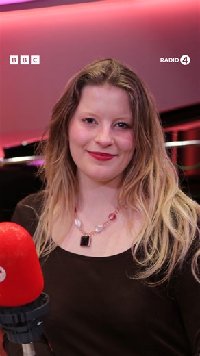 ‘I just don’t care if you don’t find me attractive’ 📣 Singer-songwriter Paris Paloma joined Anita Rani in the Woman’s Hour studio and shared why she no longer seeks validation about her appearance 🙌 Paris spoke about the pressure to change yourself to be attractive to the male gaze and why she wants women to be able to live free of judgement about their bodies. Best known for her hit track LABOUR, Paris was on the programme to talk about her new single, Good Girl, which explores women’s bodies