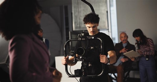 Leading Lines: How to Use This Eye-Catching Composition Technique in Films & Photos