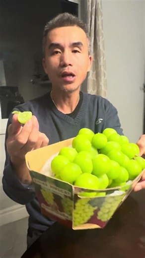 Ken review nho mẫu đơn 🍇 Giòn ngọt thanh – Shine Muscat có đáng thử?