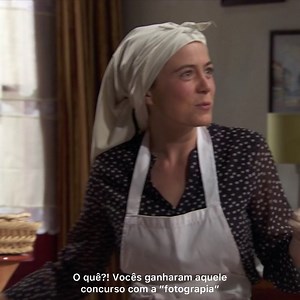 Alerta BLOOPERS da novela @a_serra_oficial 🚨 Começamos a semana assim: a rir 😂🎬 Mais logo há episódio especial na SIC, fique connosco! #aserra #novelas #sic | SIC