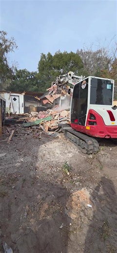 Level one grading inc. (@levelonegrading)’s videos with Emanuel - Regivando Alves