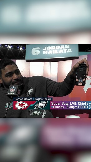 Jordan Mailata's screensaver: Jason Kelce 😂 📺: #SBOpeningNight on NFL Network | NFL