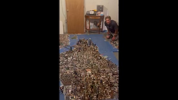 Man Builds Incredible Life Size Replica Of NYC