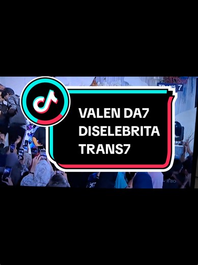 Kedatangan Valen DA7 di Tujuhbulanan Putri Isnari